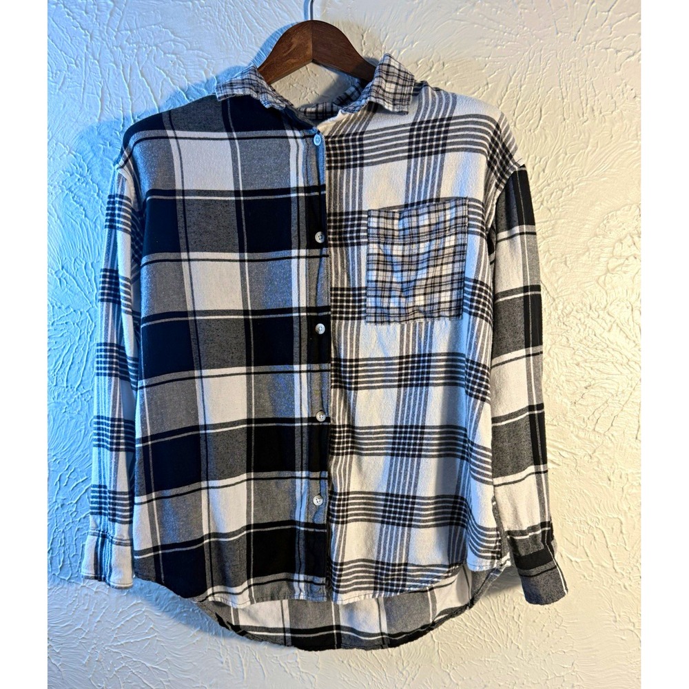 American Eagle AE Lounge Women's XS Plaid Flannel Shirt Patchwork Button Up Cozy